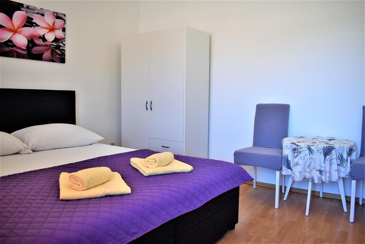 Rooms In Family House Vera Mundanije Ngoại thất bức ảnh