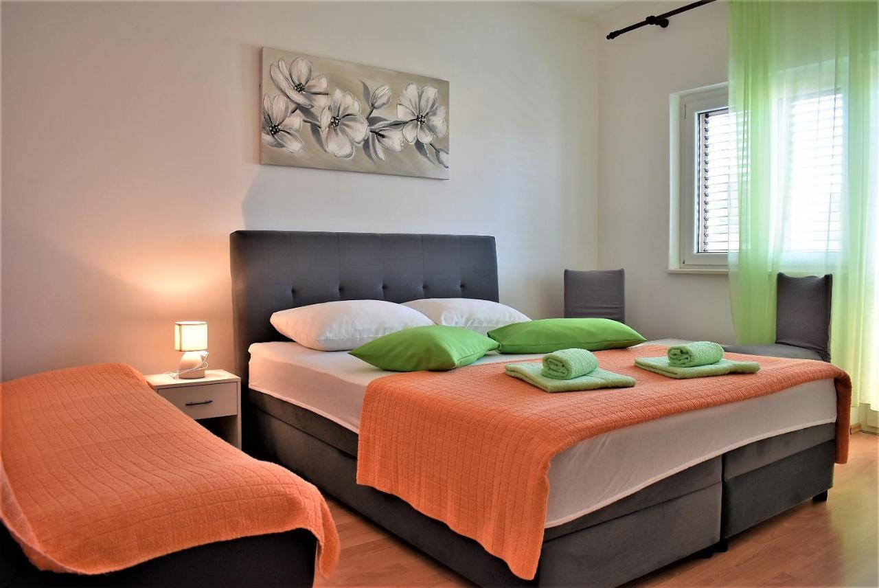 Rooms In Family House Vera Mundanije Ngoại thất bức ảnh