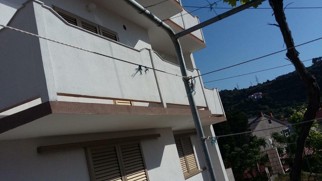 Rooms In Family House Vera Mundanije Ngoại thất bức ảnh